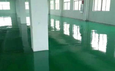 環氧樹脂自流平地面的做法與施工注意事項是什么？